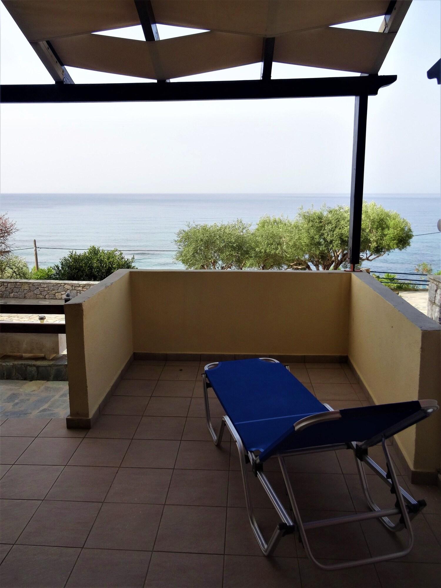 פלאקיאס Horizon Beach Hotel מראה חיצוני תמונה