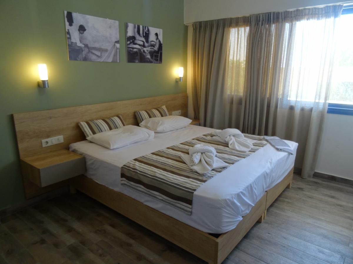 פלאקיאס Horizon Beach Hotel מראה חיצוני תמונה